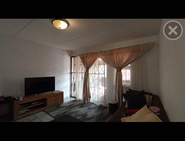 2 BEDROOM APARTMENT FOR SALE IN MONDEOR